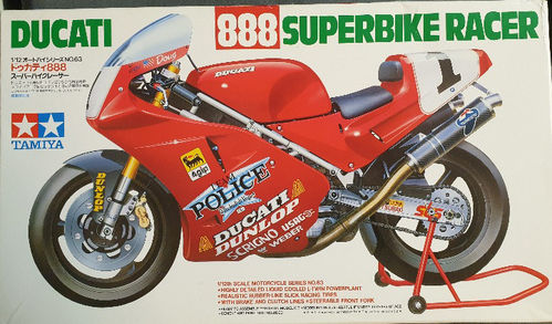 Ducati 888 Superbike Racer