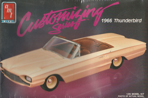 1966 Ford Thunderbird Customizing Serie mit Detaillierte Trophäen und Display Acc.